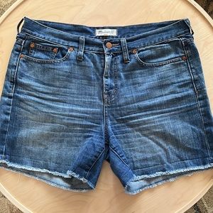 100% cotton Madewell jean shorts